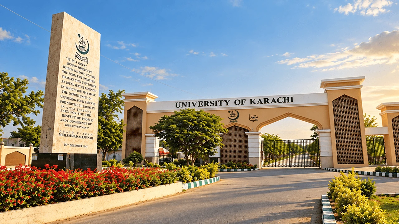 Campus life at University of Karachi